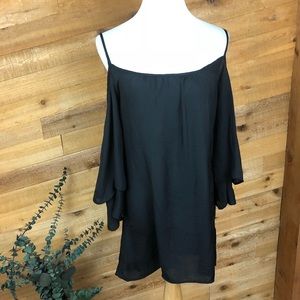 Show me your mumu cold shoulder black tunic top